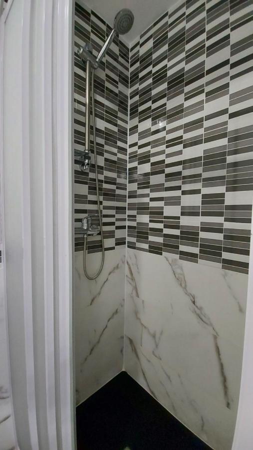 Madrid Flower Apartment Екстер'єр фото
